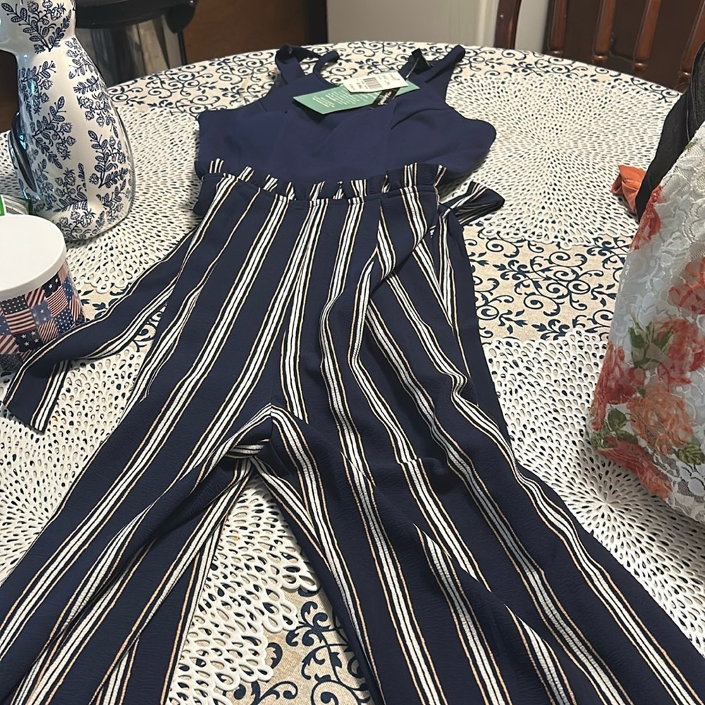 Summer romper with tags